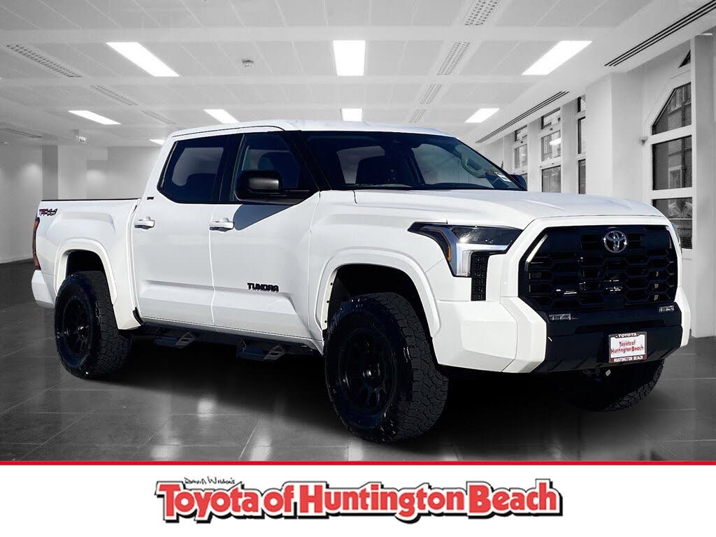2024 Toyota Tundra SR5 CrewMax Cab 4WD