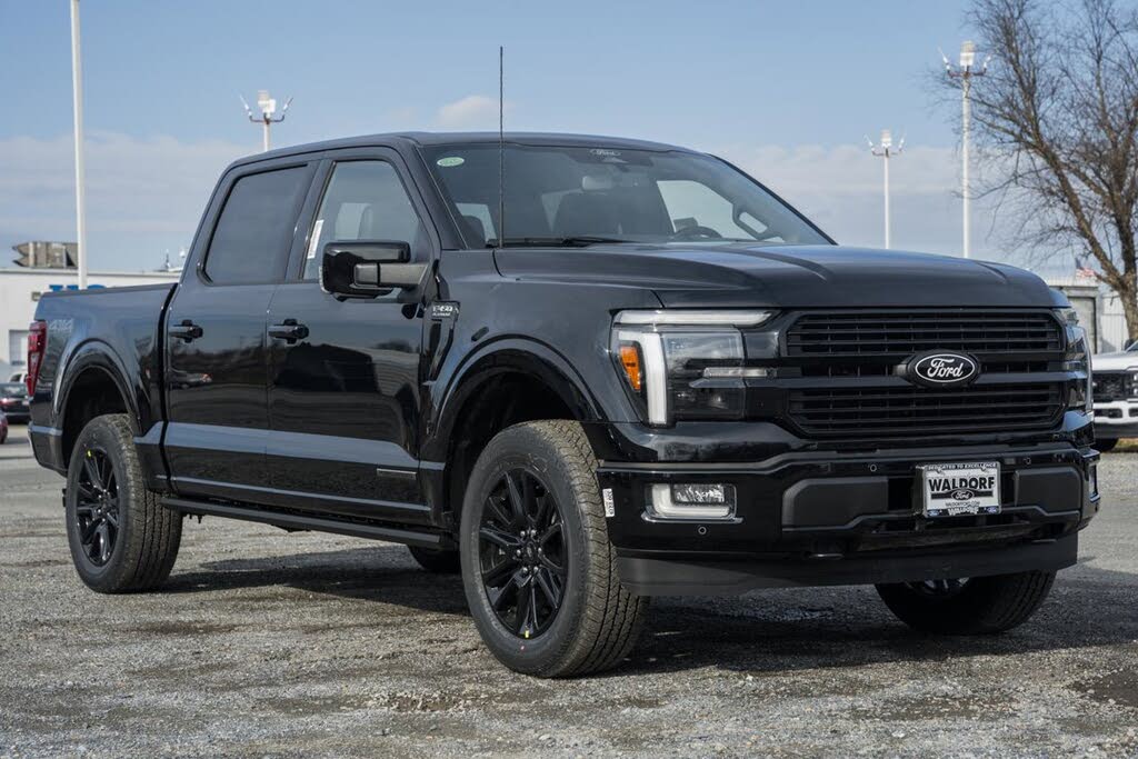 2025 Ford F-150 Platinum SuperCrew 4WD