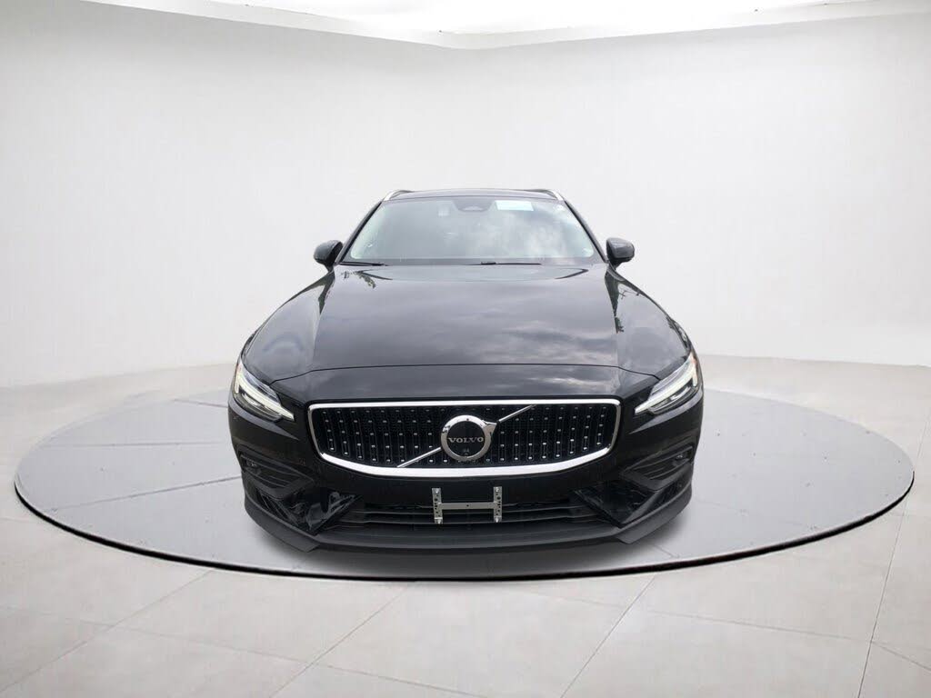 2025 Volvo V60 Cross Country B5 Ultra AWD