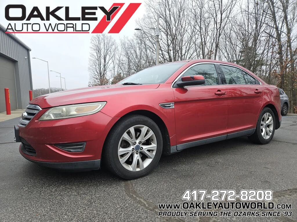 2010 Ford Taurus SEL