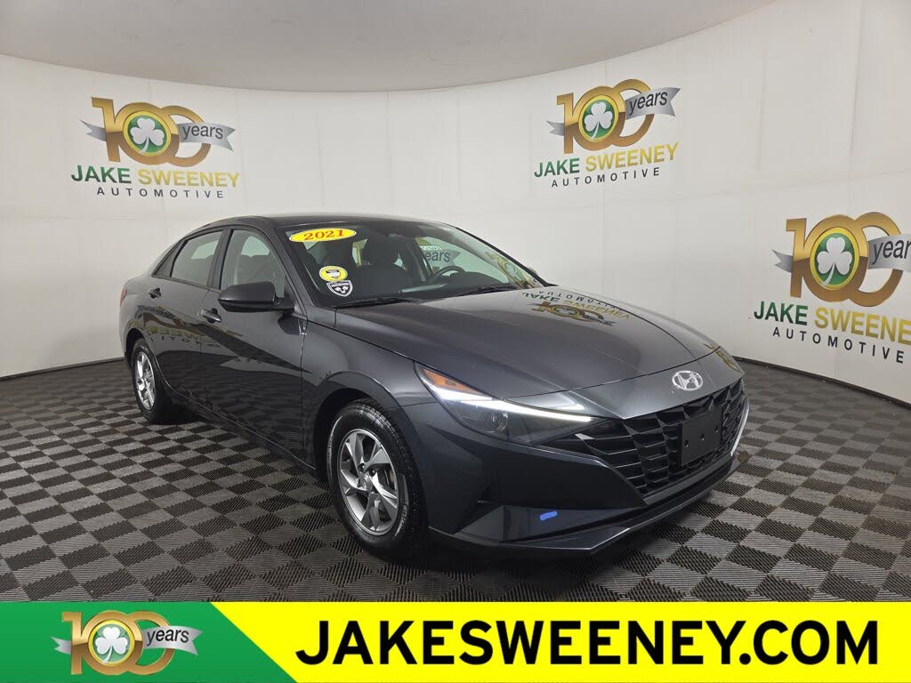 2021 Hyundai Elantra SE FWD