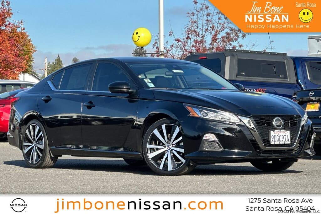 2022 Nissan Altima 2.5 SR FWD