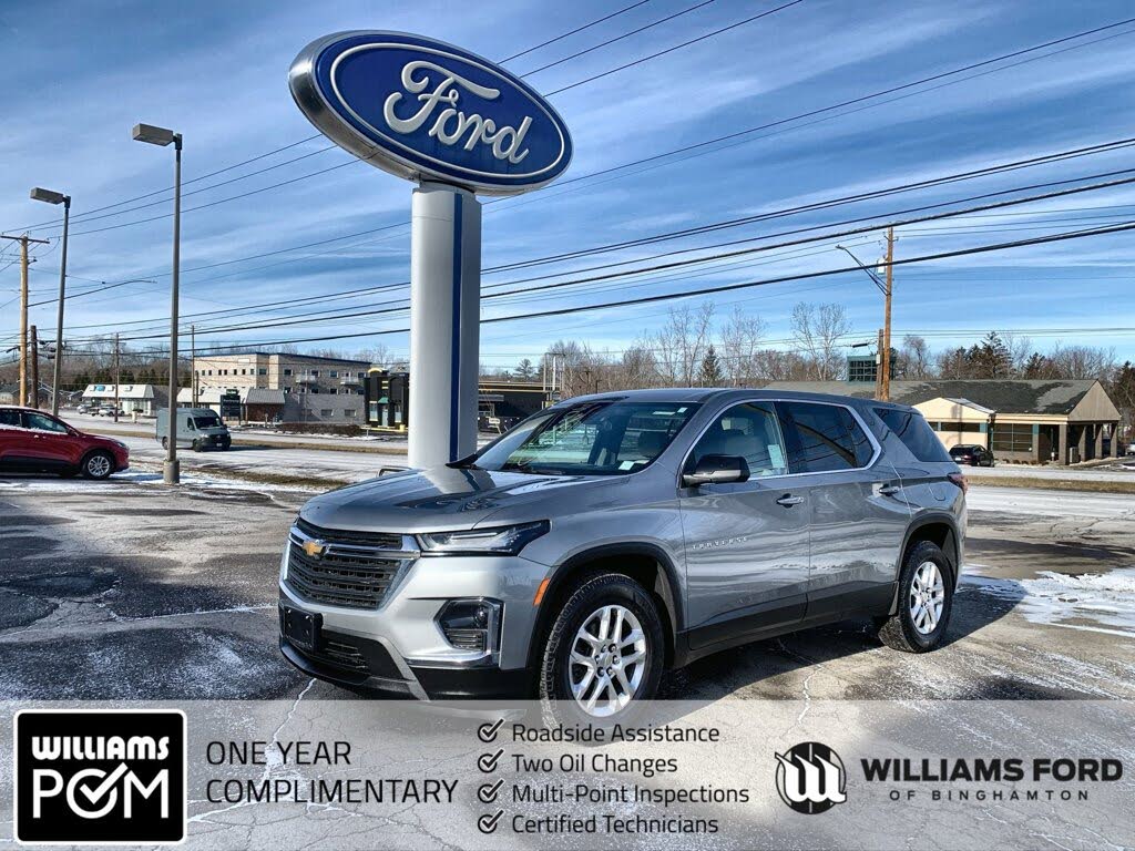 2023 Chevrolet Traverse LS AWD