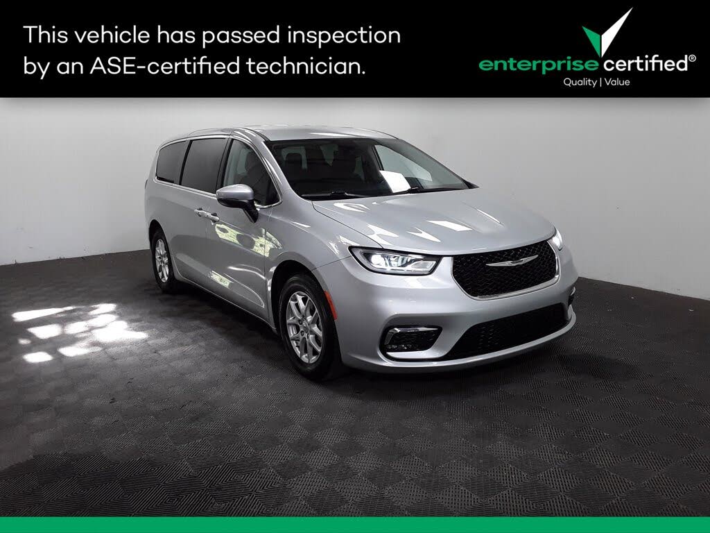 2023 Chrysler Pacifica Touring L FWD