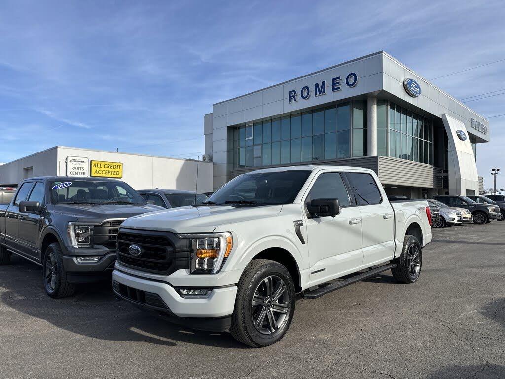 2023 Ford F-150 XLT SuperCrew 4WD
