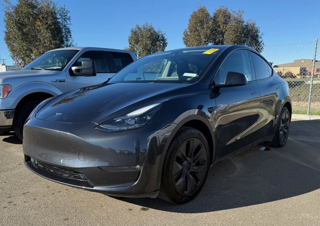 2024 Tesla Model Y Long Range AWD