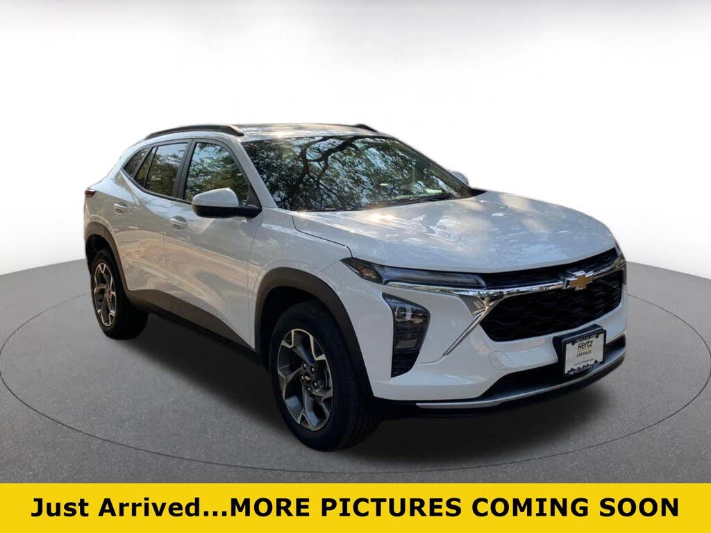 2025 Chevrolet Trax LT FWD