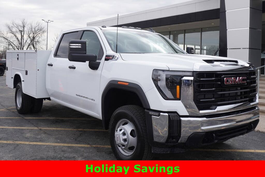 2025 GMC Sierra 3500HD Chassis Pro Crew Cab 4WD