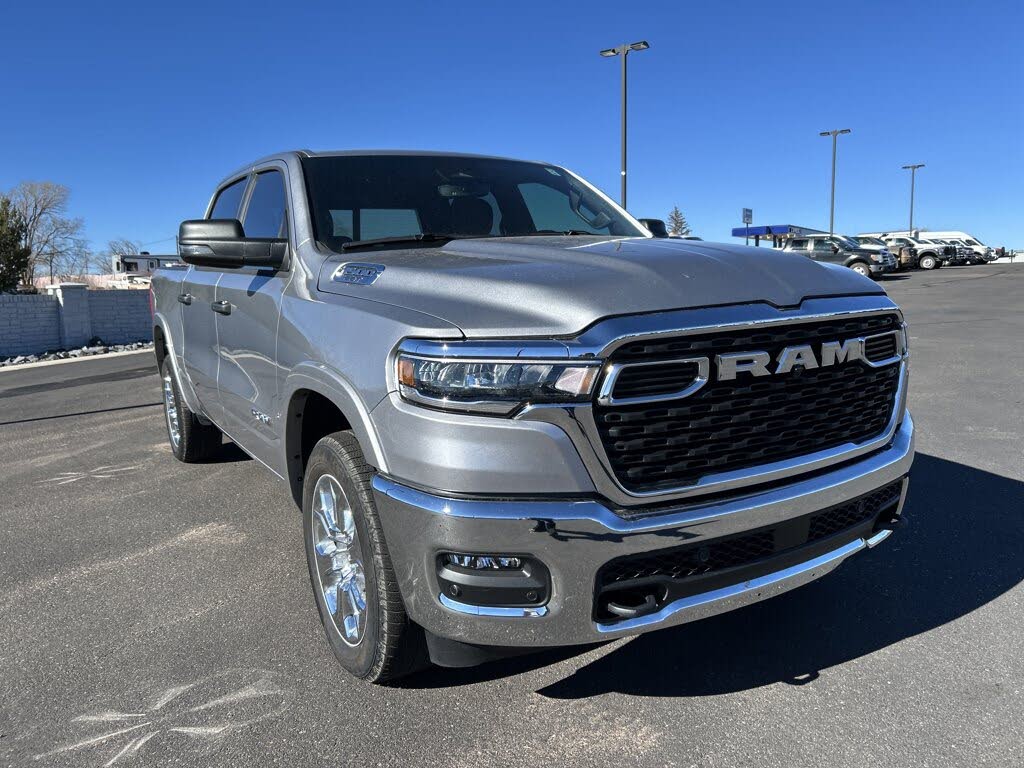 2025 RAM 1500 Big Horn Crew Cab 4WD