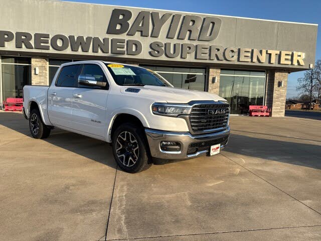 2025 RAM 1500 Laramie Crew Cab 4WD