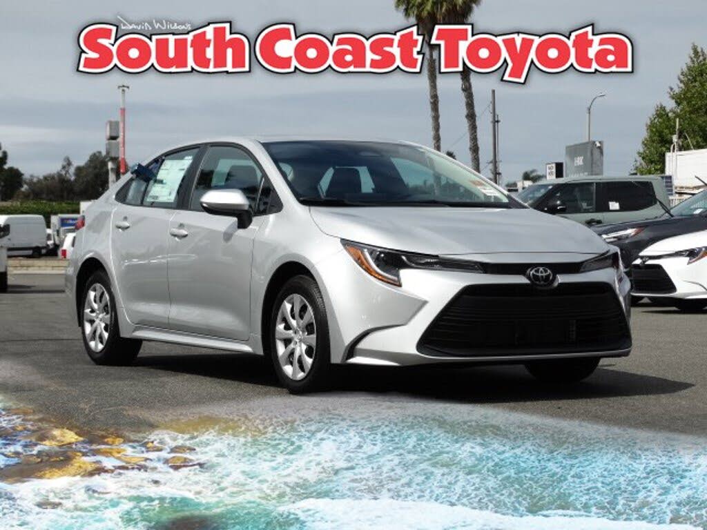 2026 Toyota Corolla LE FWD