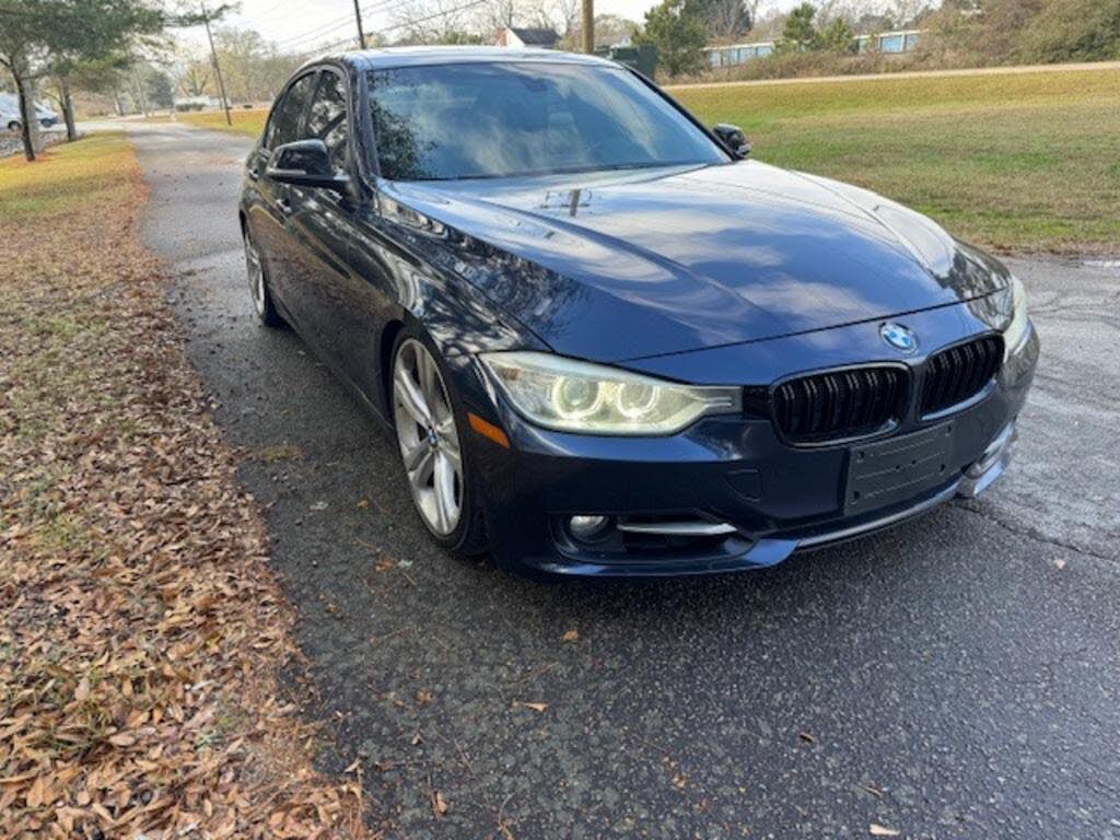 2012 BMW 3 Series 335i Sedan RWD