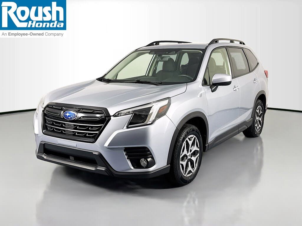 2023 Subaru Forester Premium Crossover AWD