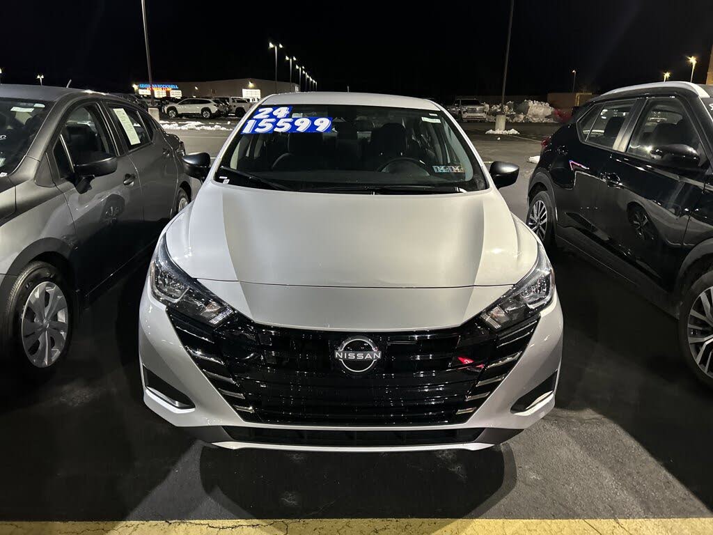 2024 Nissan Versa S FWD
