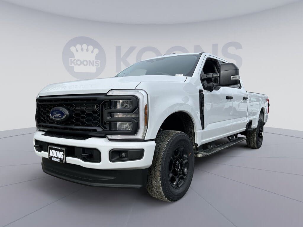 2026 Ford F-250 Super Duty XL Crew Cab 4WD