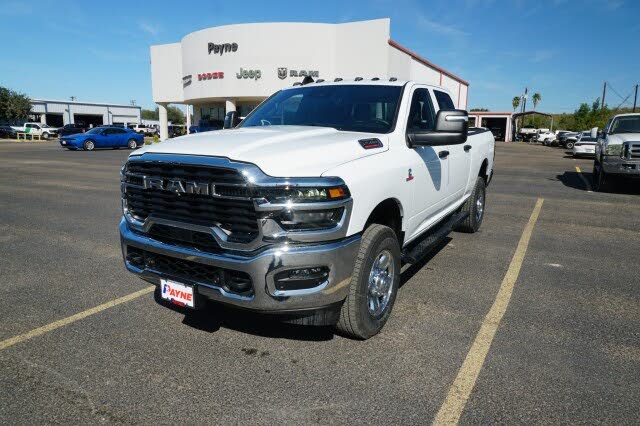 2026 RAM 2500 Tradesman Crew Cab 4WD