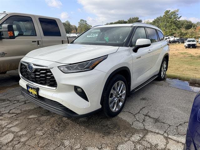 2021 Toyota Highlander Hybrid Limited FWD