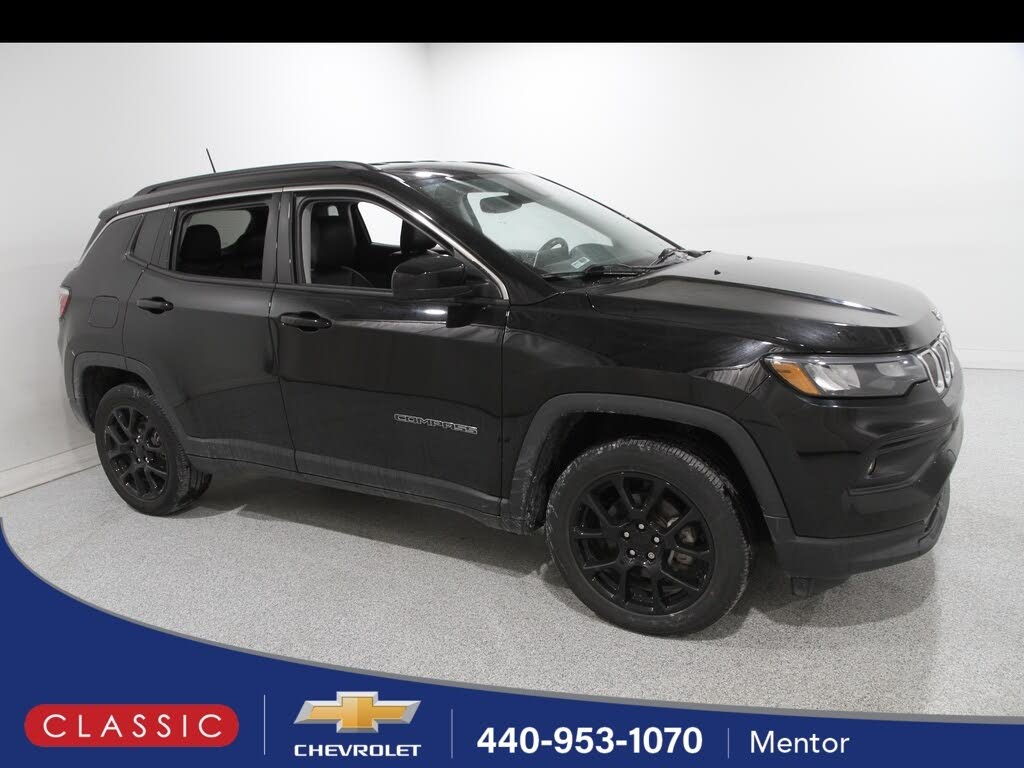 2022 Jeep Compass Latitude Lux 4WD