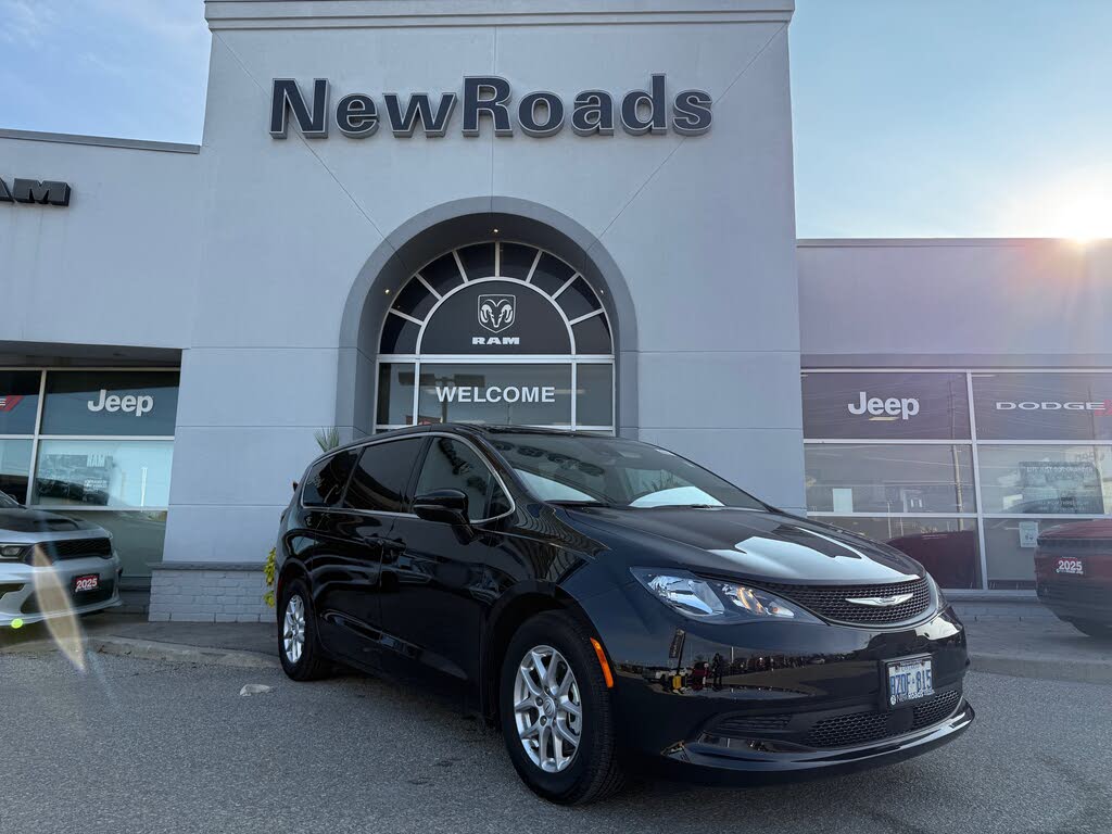 2025 Chrysler Grand Caravan SXT FWD