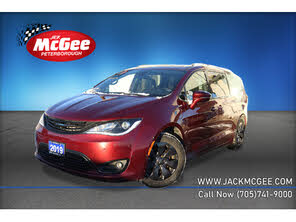 Chrysler Pacifica Hybrid Limited FWD