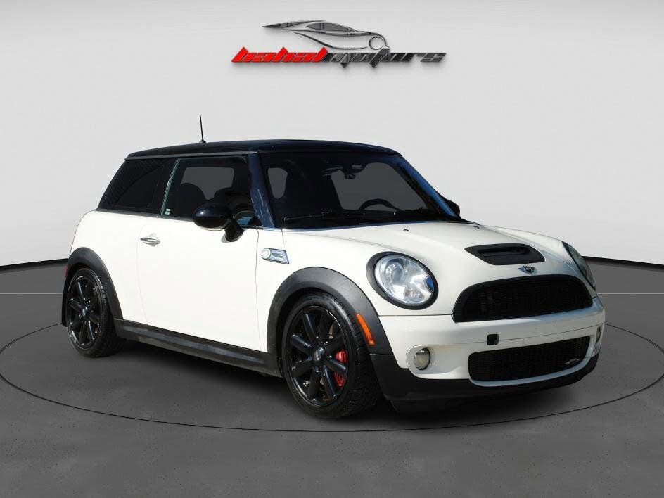 2010 MINI Cooper John Cooper Works