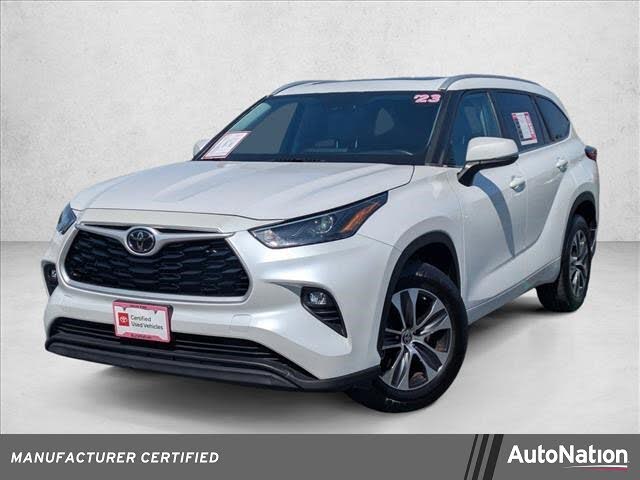 2023 Toyota Highlander XLE FWD