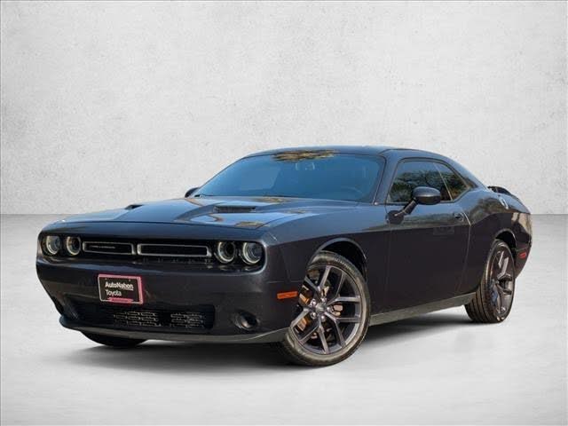 2019 Dodge Challenger SXT RWD