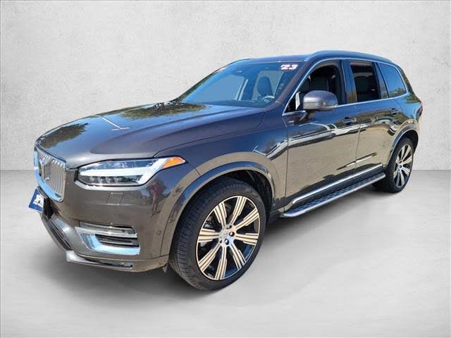 2023 Volvo XC90 B6 Ultimate Bright Theme 7-Passenger AWD