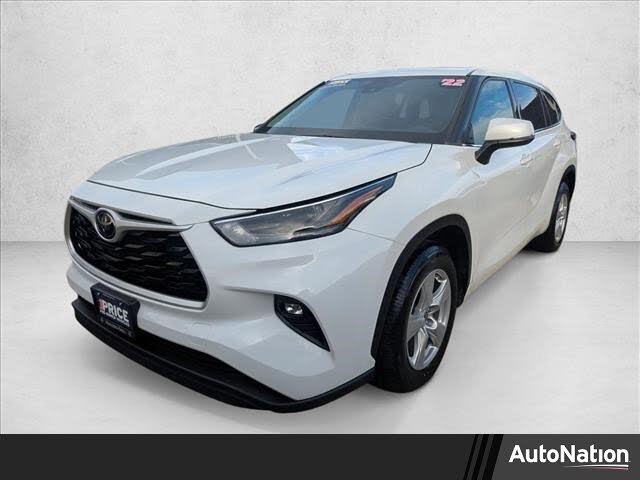 2022 Toyota Highlander LE FWD