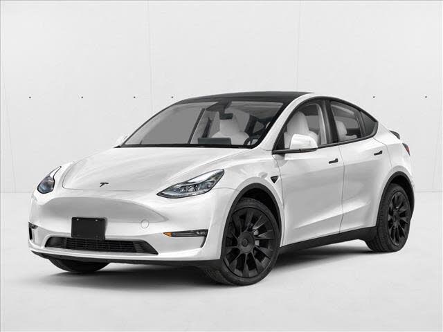2025 Tesla Model Y Long Range RWD