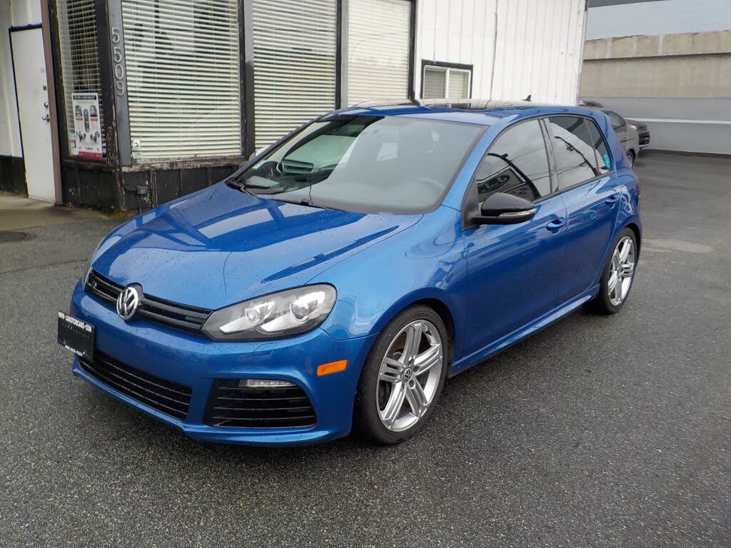 2012 Volkswagen Golf R 4-Door AWD