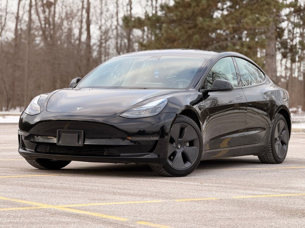 2022 Tesla Model 3 Long Range AWD