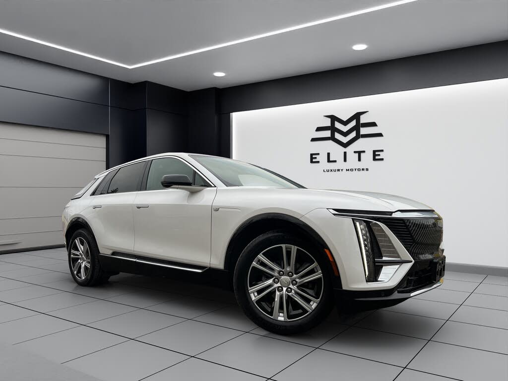 2024 Cadillac LYRIQ Tech RWD
