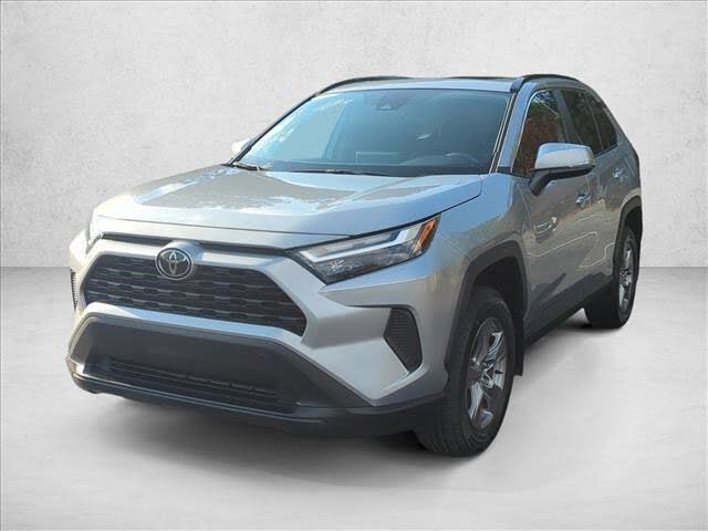 2024 Toyota RAV4 XLE FWD