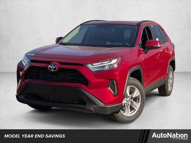 2025 Toyota RAV4 XLE FWD