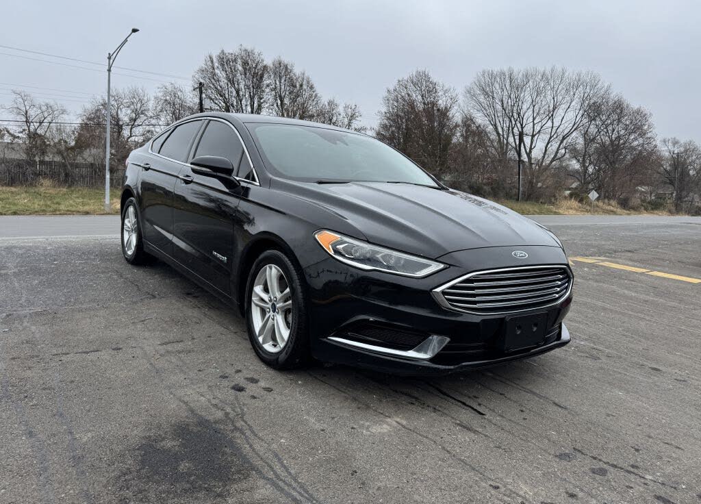 2018 Ford Fusion Hybrid SE FWD