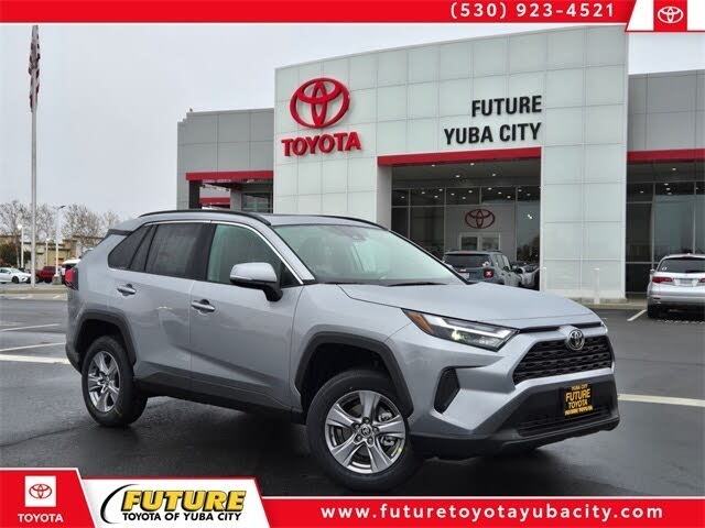 2025 Toyota RAV4 XLE FWD