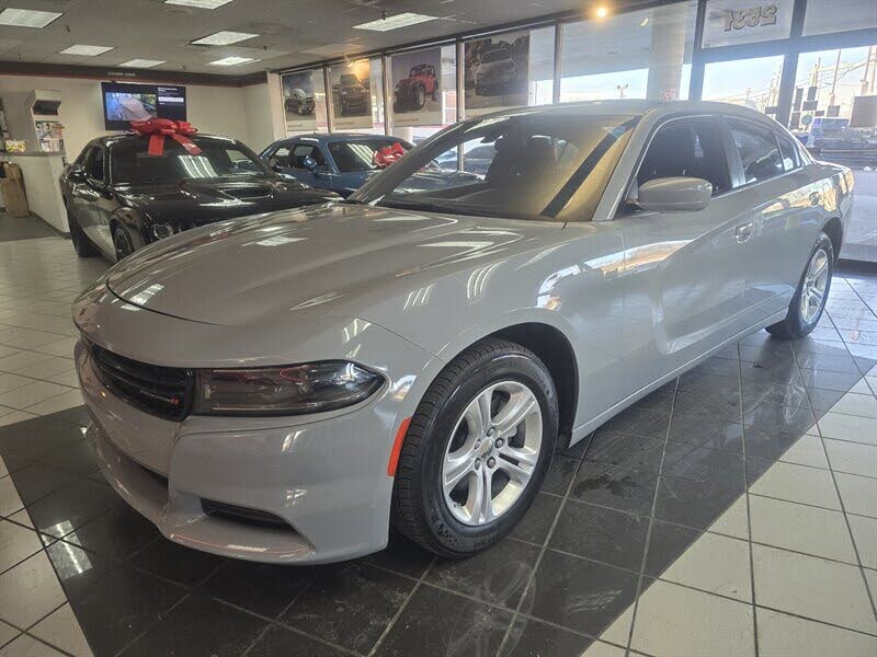 2022 Dodge Charger SXT RWD