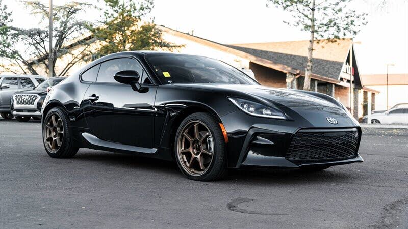 2024 Toyota GR86 Premium RWD