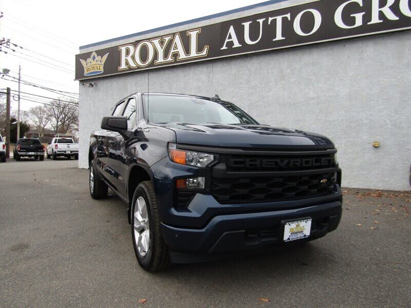 2023 Chevrolet Silverado 1500 Custom Crew Cab 4WD