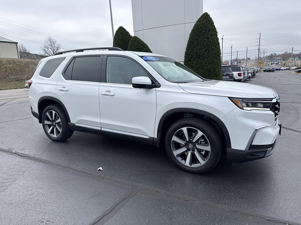 2025 Honda Pilot Elite AWD