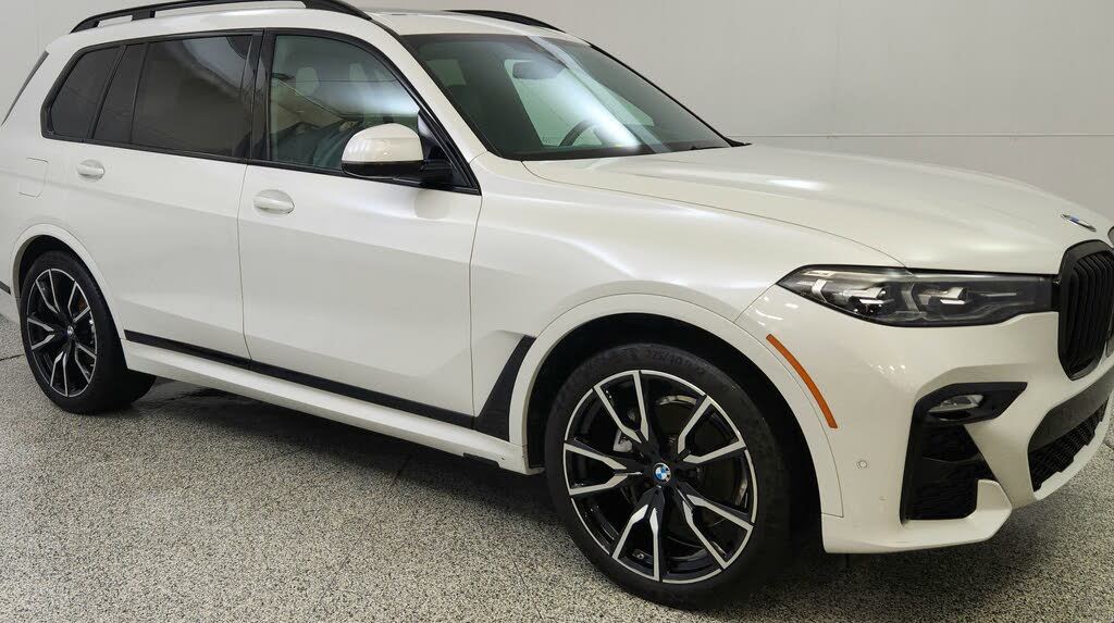 2022 BMW X7 xDrive40i AWD