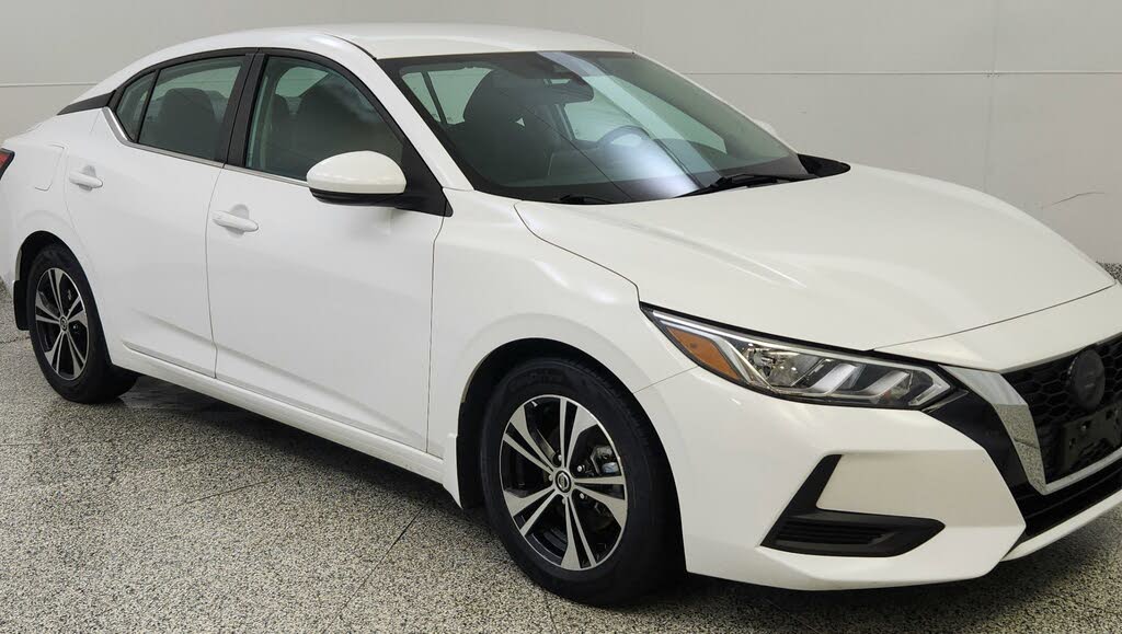 2022 Nissan Sentra SV FWD