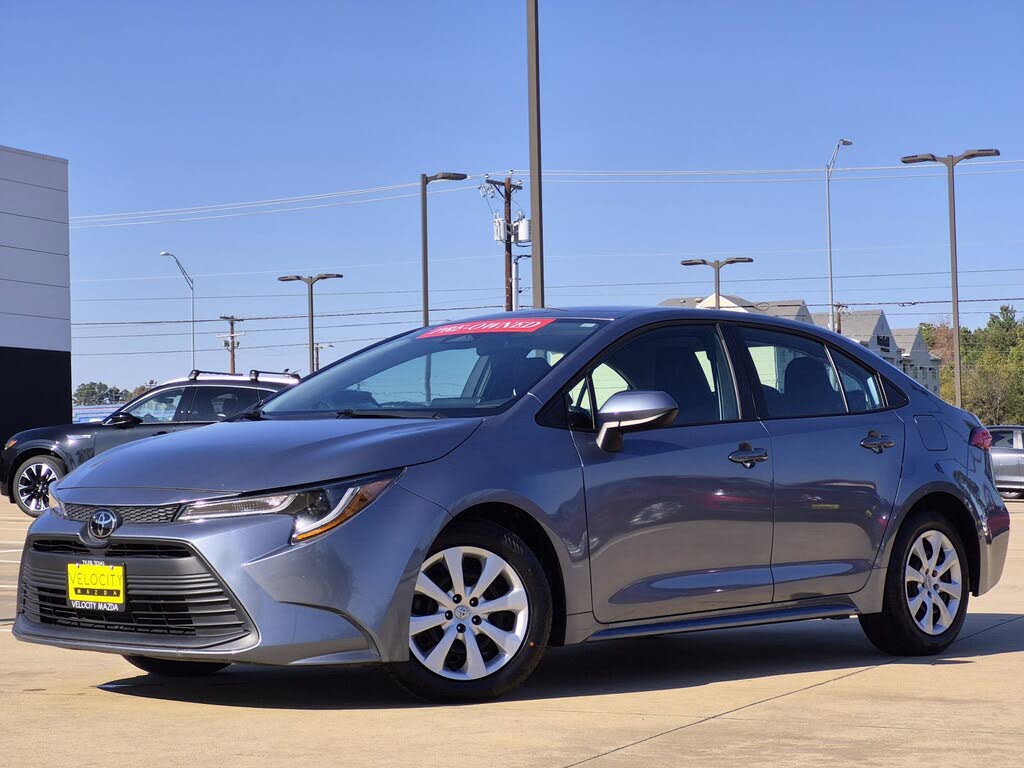 2023 Toyota Corolla LE FWD