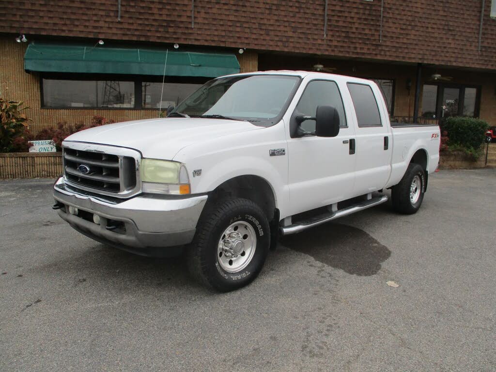 2004 Ford F-250 Super Duty XLT Crew Cab 4WD