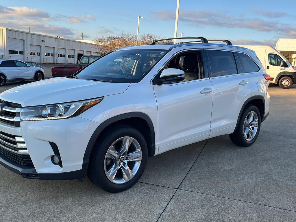 2017 Toyota Highlander Limited