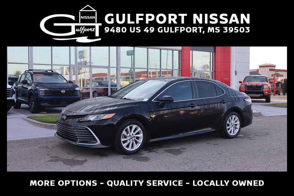 2022 Toyota Camry LE FWD