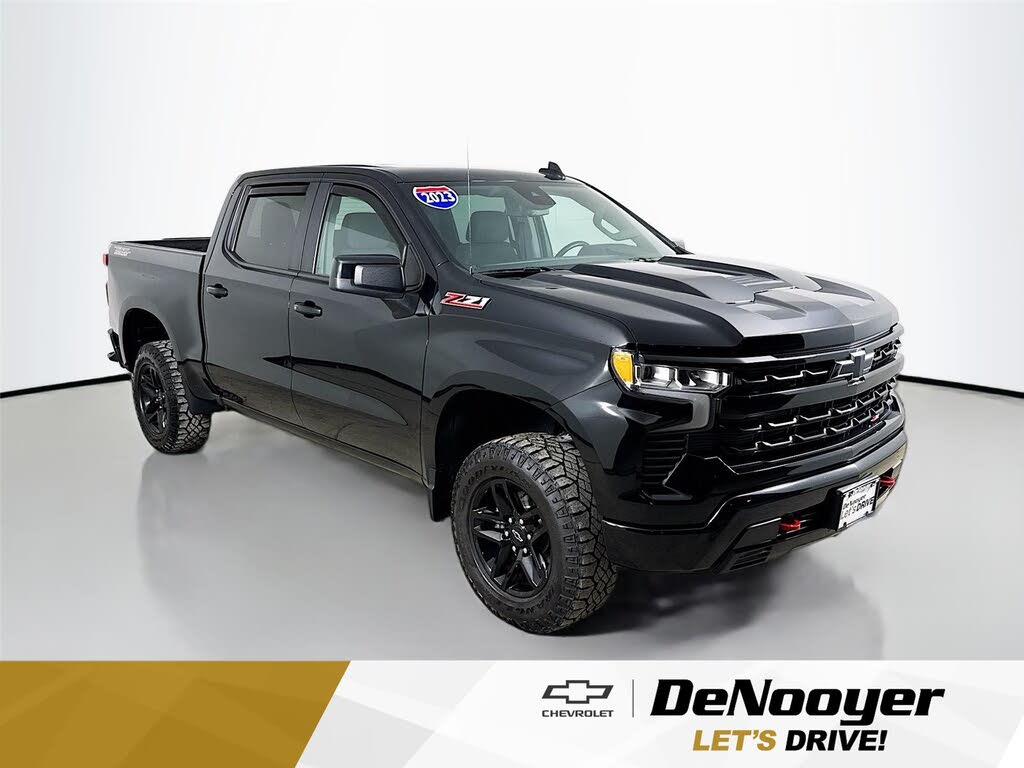 2023 Chevrolet Silverado 1500 LT Trail Boss Crew Cab 4WD