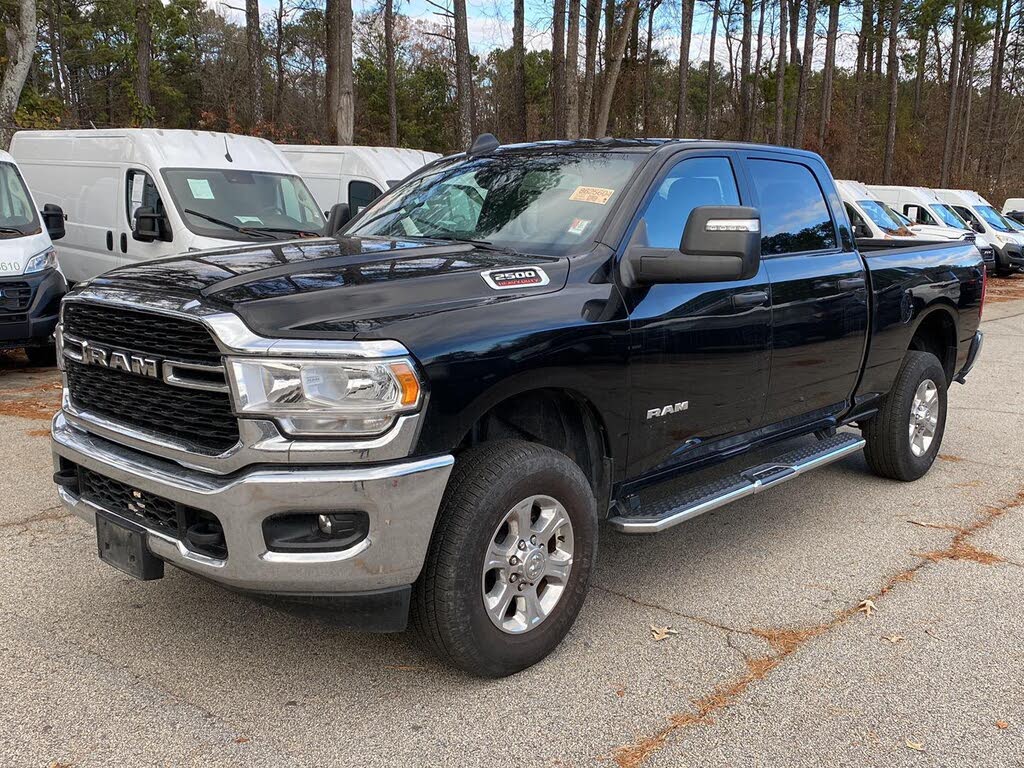 2024 RAM 2500 Big Horn Crew Cab 4WD