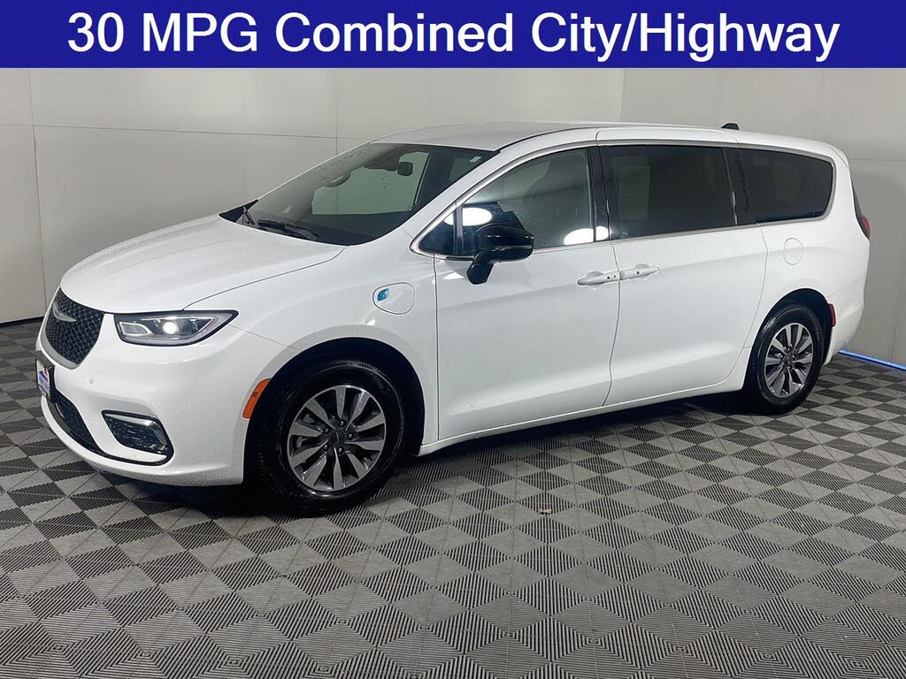 2025 Chrysler Pacifica Hybrid Select FWD